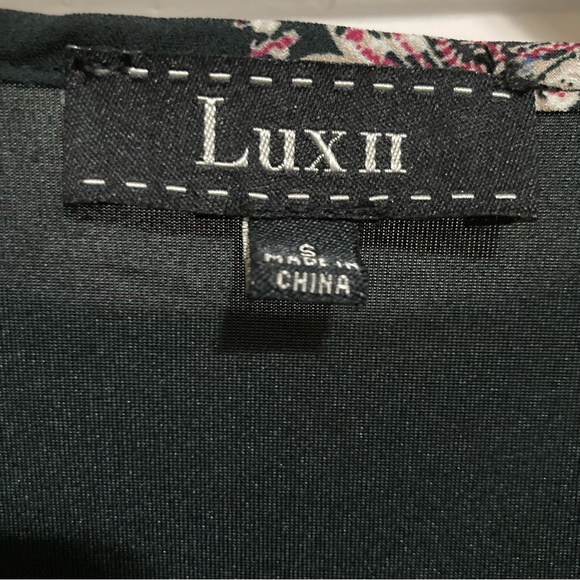 Lux II Black Blouse Top High Low Size S Small - Picture 4 of 7